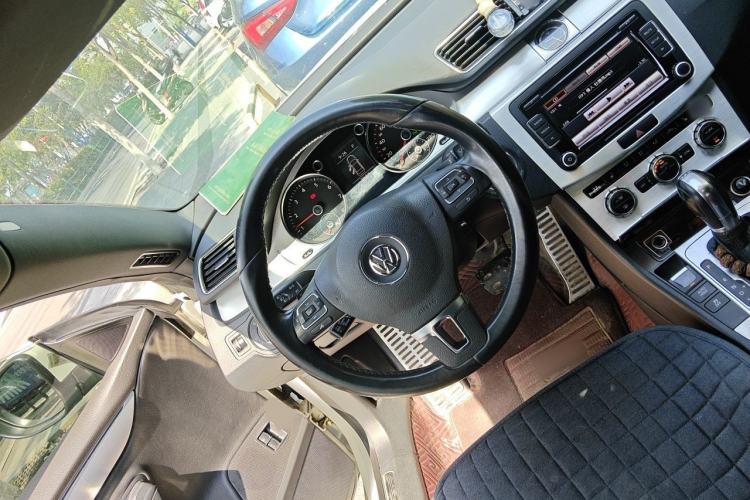 Used Volkswagen FAW-Volkswagen CC 2016 1.8TSI Prestige Model Steering Wheel
