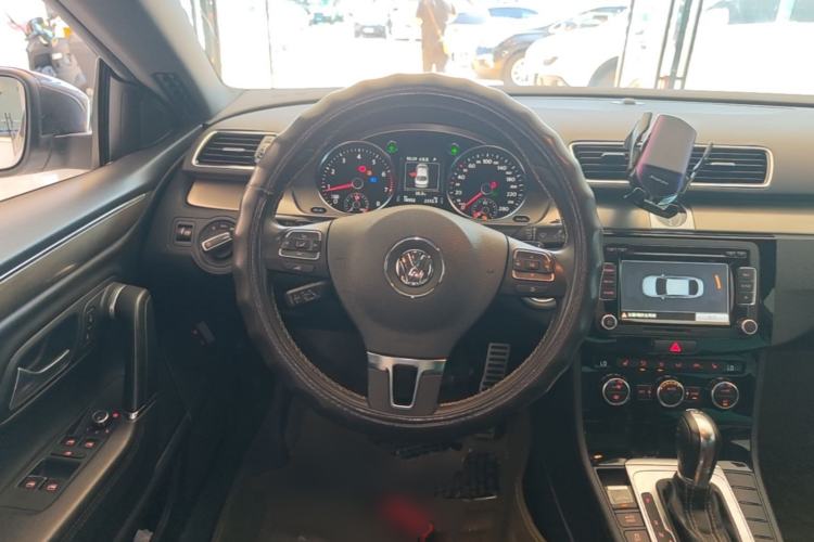 Used Volkswagen FAW-Volkswagen CC 2016 300TSI 25th Anniversary Edition Steering Wheel