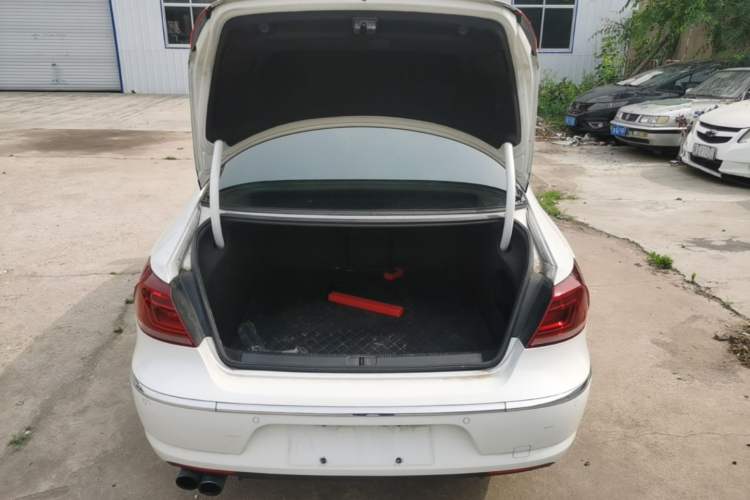 Used Volkswagen FAW-Volkswagen CC 2016 1.8TSI Luxury Model Trunk
