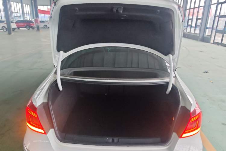 Used Volkswagen FAW-Volkswagen CC 2016 1.8TSI Luxury Model Trunk