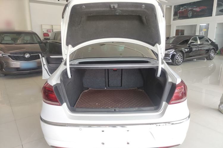 Used Volkswagen FAW-Volkswagen CC 2016 1.8TSI Luxury Model Trunk