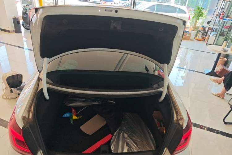 Used Volkswagen FAW-Volkswagen CC 2016 300TSI 25th Anniversary Edition Trunk
