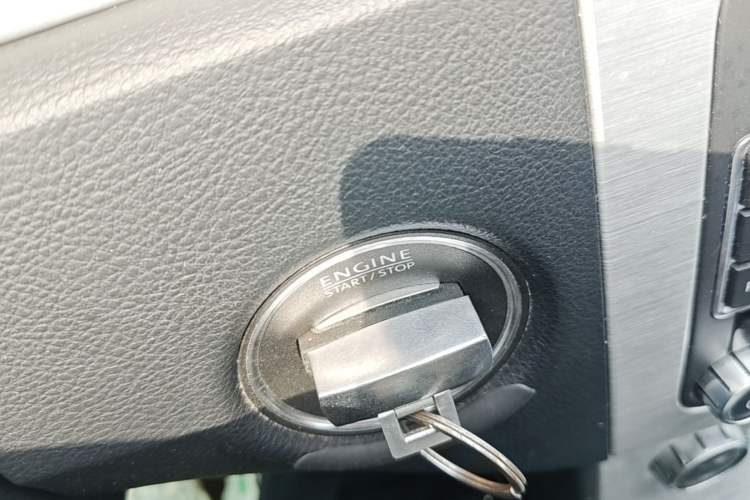 Used Volkswagen FAW-Volkswagen CC 2016 2.0 TSI Luxury Model Vehicle Key