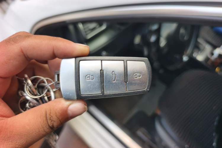 Used Volkswagen FAW-Volkswagen CC 2016 1.8TSI Luxury Model Vehicle Key