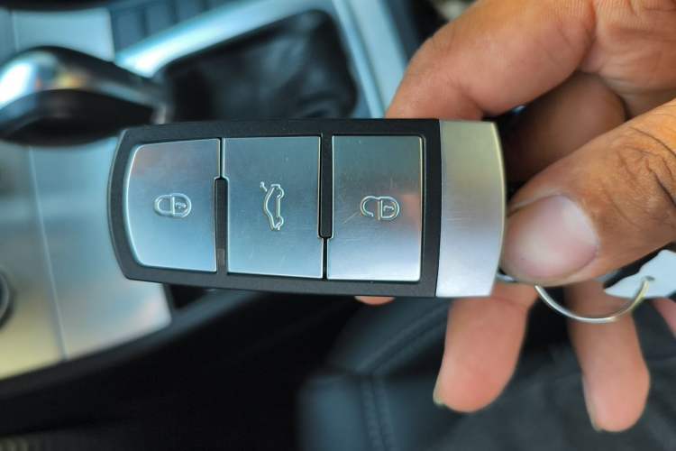 Used Volkswagen FAW-Volkswagen CC 2016 1.8TSI Luxury Model Vehicle Key
