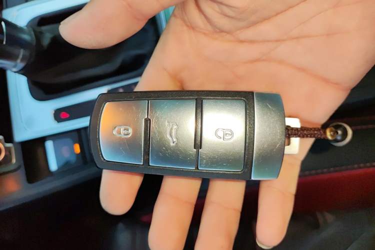 Used Volkswagen FAW-Volkswagen CC 2016 300TSI 25th Anniversary Edition Vehicle Key