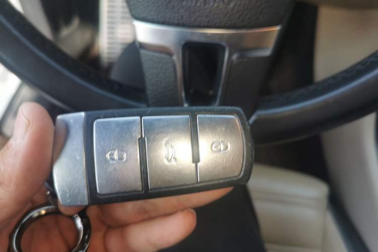 Used Volkswagen FAW-Volkswagen CC 2016 1.8TSI Prestige Model Vehicle Key