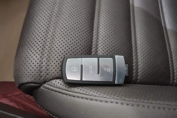 Used Volkswagen FAW-Volkswagen CC 2016 1.8TSI Luxury Model Vehicle Key