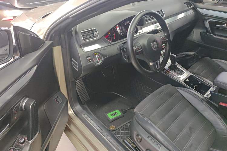 Used Volkswagen FAW-Volkswagen CC 2016 1.8TSI Luxury Model Driver Seat