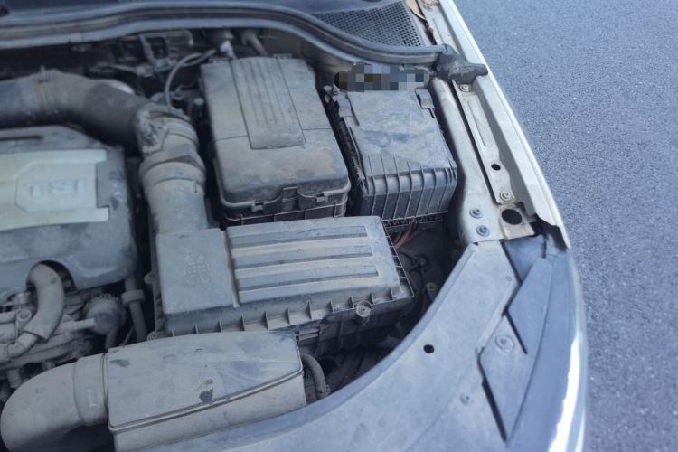 Used Volkswagen FAW-Volkswagen CC 2016 1.8TSI Prestige Model Engine Bay Left
