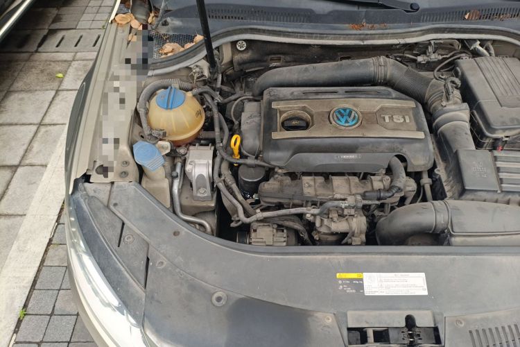 Used Volkswagen FAW-Volkswagen CC 2016 2.0 TSI Ultimate Edition Engine Bay Right