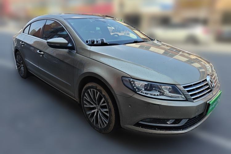 Used Volkswagen FAW-Volkswagen CC 2016 2.0 TSI Luxury Model Front Right 45 Deg