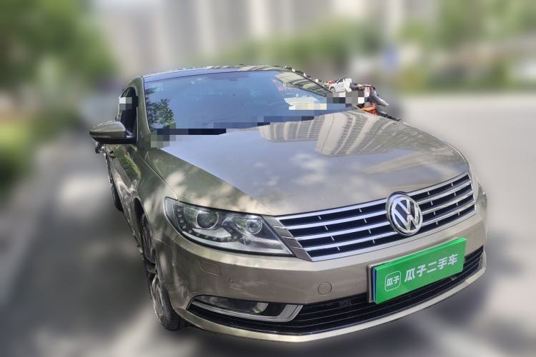 Used Volkswagen FAW-Volkswagen CC 2016 2.0 TSI Luxury Model Front Right 45 Deg
