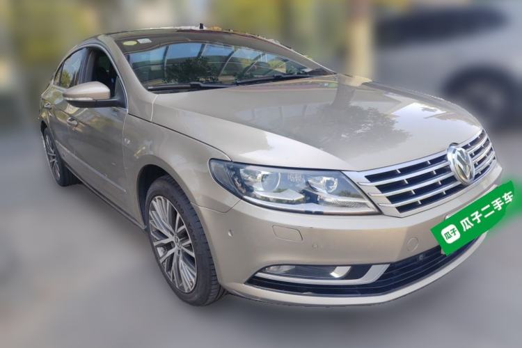 Used Volkswagen FAW-Volkswagen CC 2016 2.0 TSI Luxury Model Front Right 45 Deg