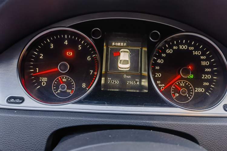 Used Volkswagen FAW-Volkswagen CC 2016 1.8TSI Luxury Model Instrument Cluster