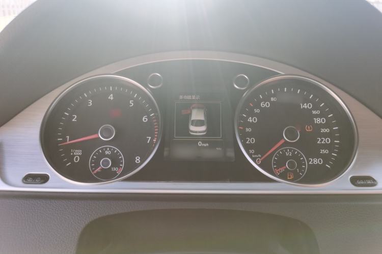 Used Volkswagen FAW-Volkswagen CC 2016 2.0 TSI Luxury Model Instrument Cluster