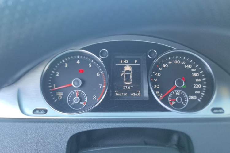 Used Volkswagen FAW-Volkswagen CC 2016 1.8TSI Prestige Model Instrument Cluster