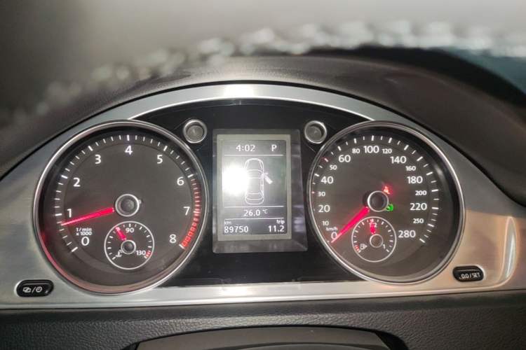 Used Volkswagen FAW-Volkswagen CC 2016 1.8TSI Prestige Model Instrument Cluster