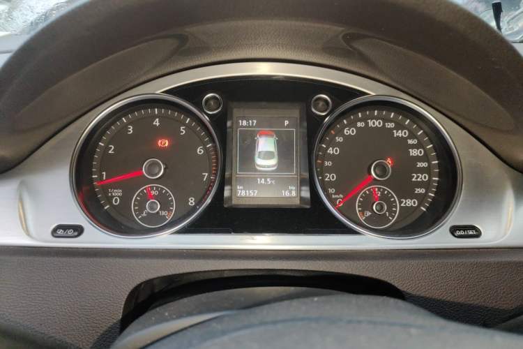 Used Volkswagen FAW-Volkswagen CC 2016 1.8TSI Luxury Model Instrument Cluster