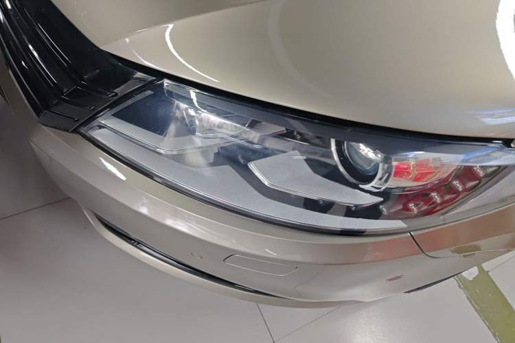 Used Volkswagen FAW-Volkswagen CC 2016 1.8TSI Luxury Model Left Front Headlight