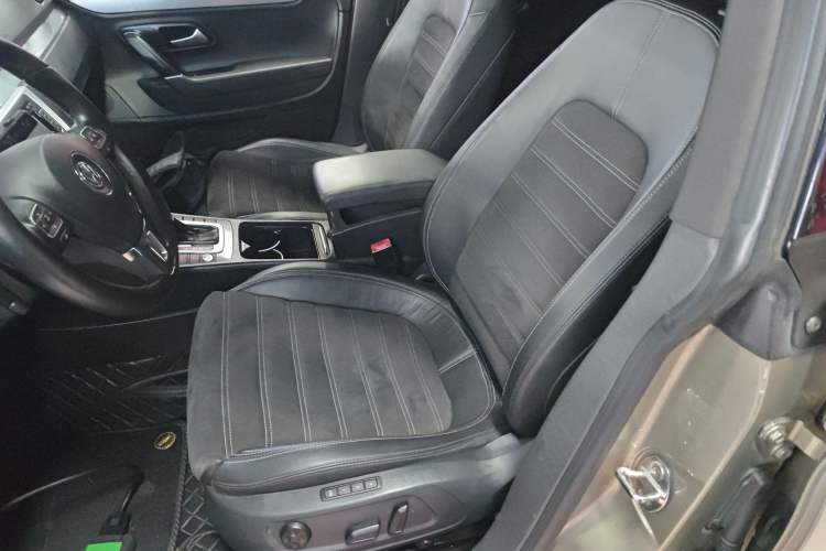 Used Volkswagen FAW-Volkswagen CC 2016 1.8TSI Luxury Model Left Front Seat