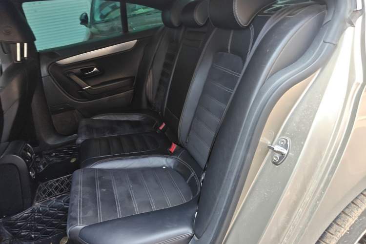 Used Volkswagen FAW-Volkswagen CC 2016 2.0 TSI Luxury Model Left Rear Seat