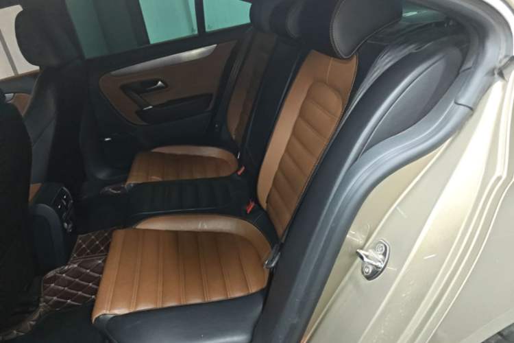 Used Volkswagen FAW-Volkswagen CC 2016 2.0 TSI Ultimate Edition Left Rear Seat