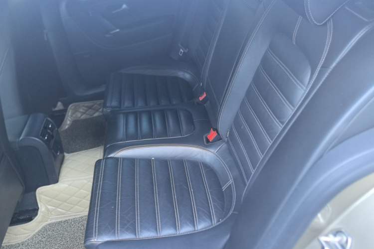 Used Volkswagen FAW-Volkswagen CC 2016 1.8TSI Prestige Model Left Rear Seat
