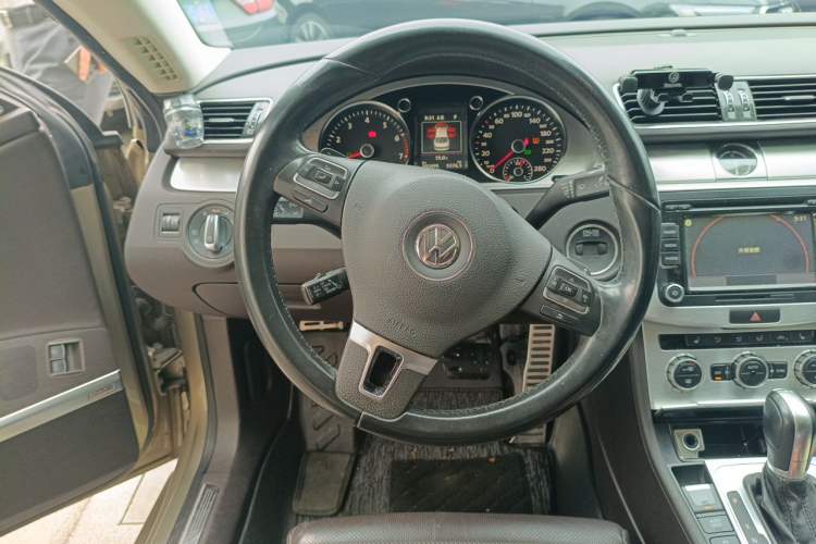 Used Volkswagen FAW-Volkswagen CC 2016 2.0 TSI Ultimate Edition Steering Wheel