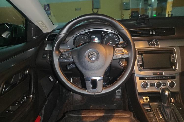 Used Volkswagen FAW-Volkswagen CC 2016 2.0 TSI Ultimate Edition Steering Wheel