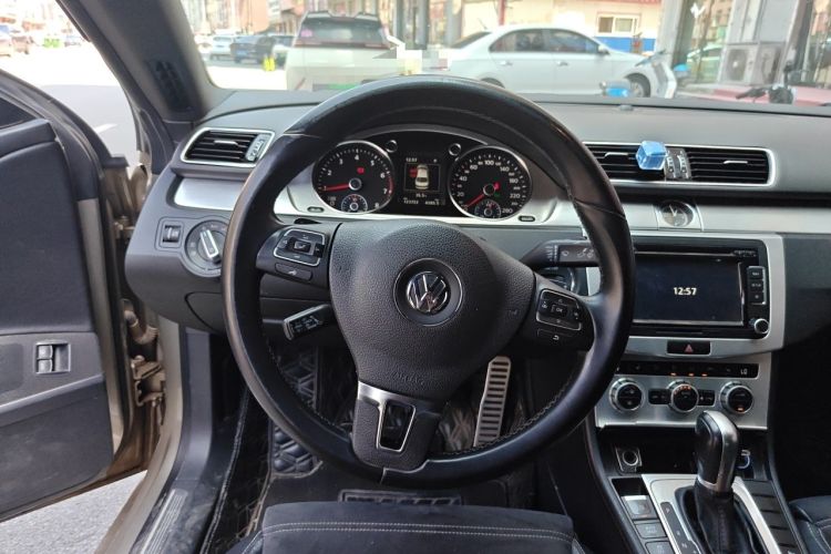 Used Volkswagen FAW-Volkswagen CC 2016 2.0 TSI Luxury Model Steering Wheel