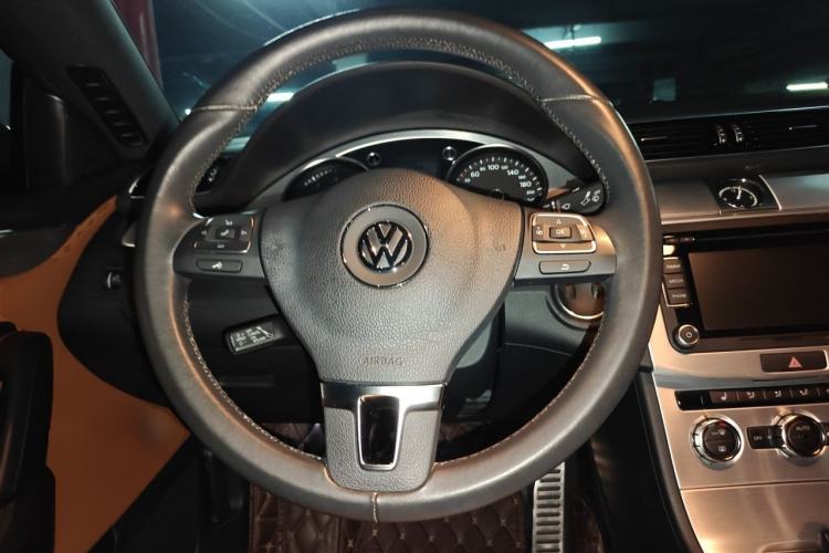Used Volkswagen FAW-Volkswagen CC 2016 1.8TSI Luxury Model Steering Wheel