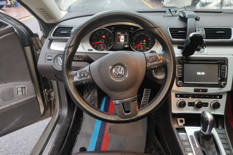 Used Volkswagen FAW-Volkswagen CC 2016 1.8TSI Luxury Model Steering Wheel