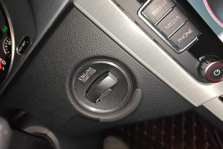 Used Volkswagen FAW-Volkswagen CC 2016 1.8TSI Luxury Model Vehicle Key