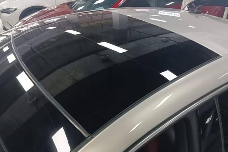Used Volkswagen FAW-Volkswagen CC 2018 1.8TSI Luxury Model Roof