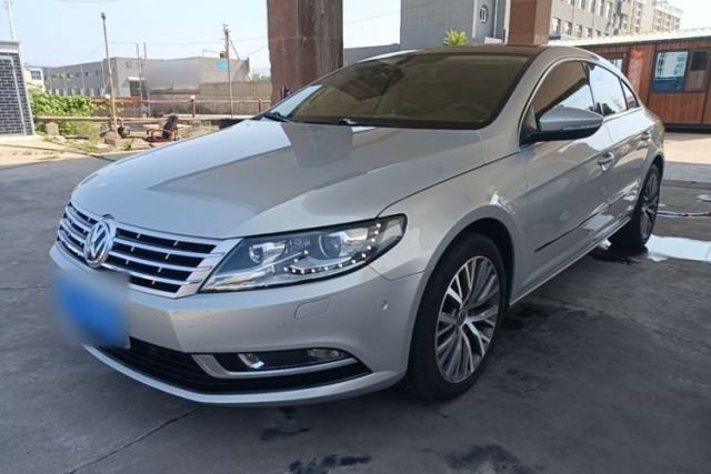 Volkswagen FAW-Volkswagen CC 2018 1.8TSI Luxury Model с пробегом