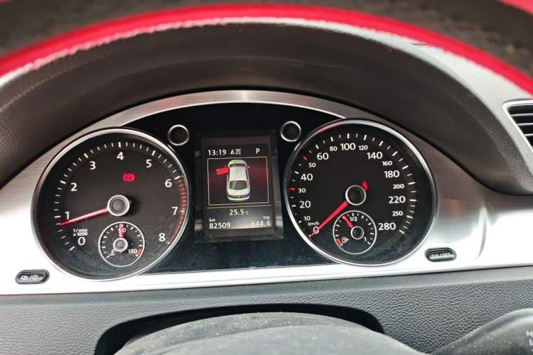 Used Volkswagen FAW-Volkswagen CC 2018 1.8TSI Luxury Model Instrument Cluster