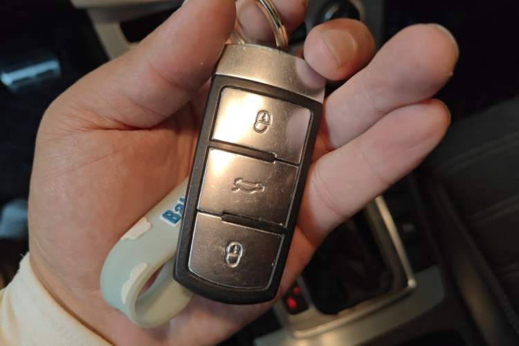 Used Volkswagen FAW-Volkswagen CC 2018 1.8TSI Prestige Model Vehicle Key