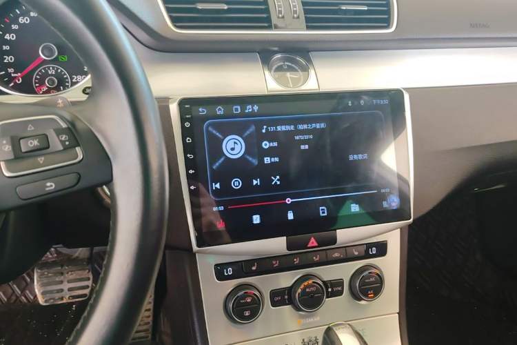 Used Volkswagen FAW-Volkswagen CC 2018 1.8TSI Luxury Model Audio And AC Panel