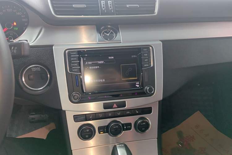 Used Volkswagen FAW-Volkswagen CC 2018 1.8TSI Luxury Model Audio And AC Panel