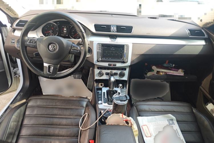 Used Volkswagen FAW-Volkswagen CC 2018 1.8TSI Luxury Model Center Console