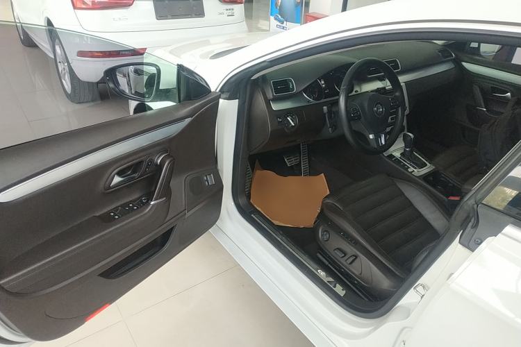 Used Volkswagen FAW-Volkswagen CC 2018 1.8TSI Luxury Model Driver Seat