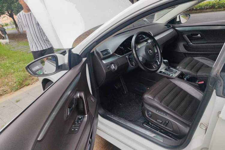 Used Volkswagen FAW-Volkswagen CC 2018 1.8TSI Luxury Model Driver Seat