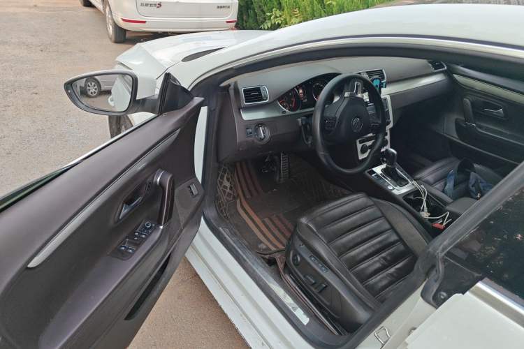 Used Volkswagen FAW-Volkswagen CC 2018 1.8TSI Luxury Model Driver Seat