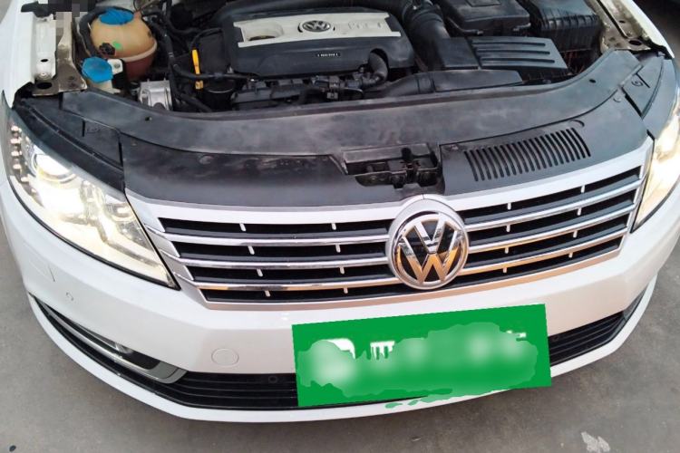 Used Volkswagen FAW-Volkswagen CC 2018 1.8TSI Luxury Model Engine Bay
