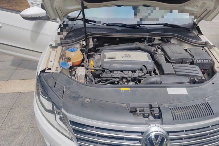Used Volkswagen FAW-Volkswagen CC 2018 1.8TSI Luxury Model Engine Bay Right
