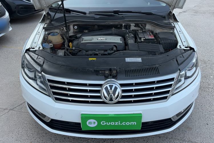 Used Volkswagen FAW-Volkswagen CC 2018 1.8TSI Luxury Model Engine Bay