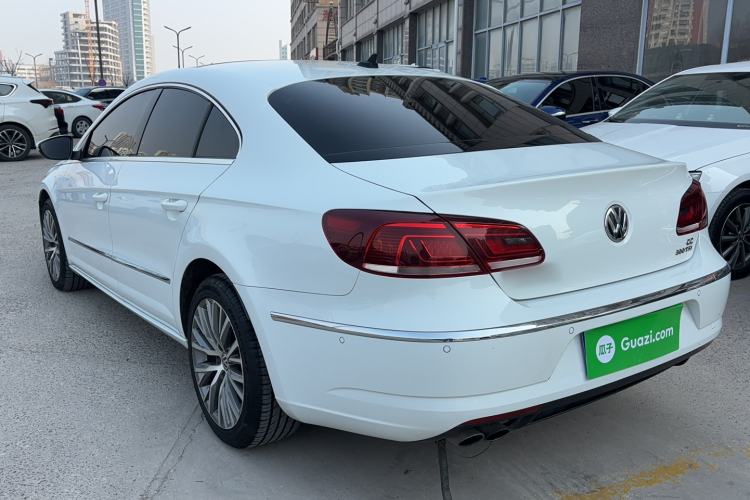 Used Volkswagen FAW-Volkswagen CC 2018 1.8TSI Luxury Model Exterior 2