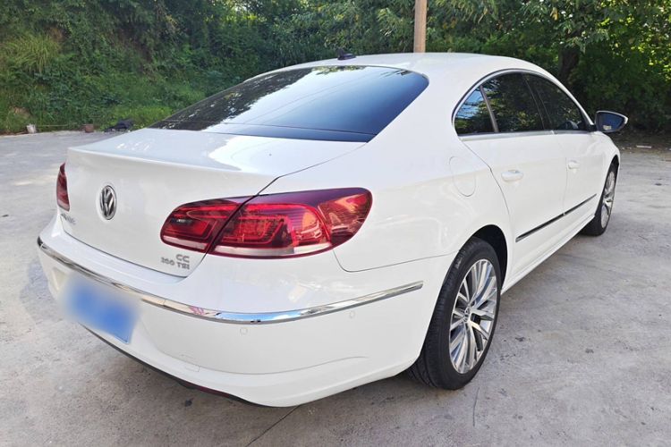 Used Volkswagen FAW-Volkswagen CC 2018 1.8TSI Luxury Model Exterior 5