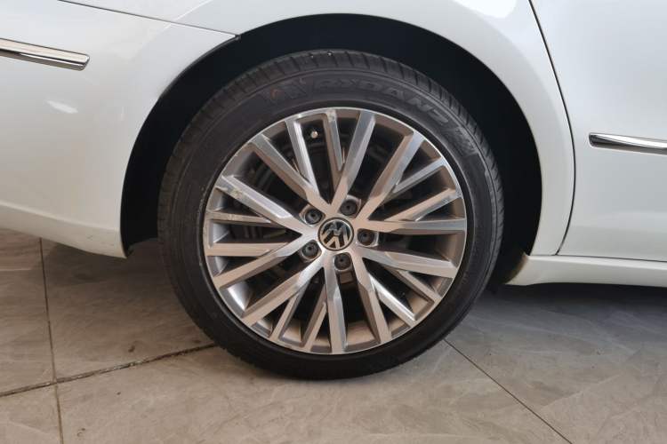 Used Volkswagen FAW-Volkswagen CC 2018 1.8TSI Luxury Model Exterior 5